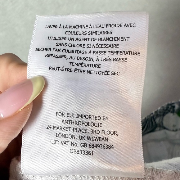 By Anthropologie Women’s Bowery Ankle Crop Pants Black White Pineapple Print 10R - Picture 11 of 11